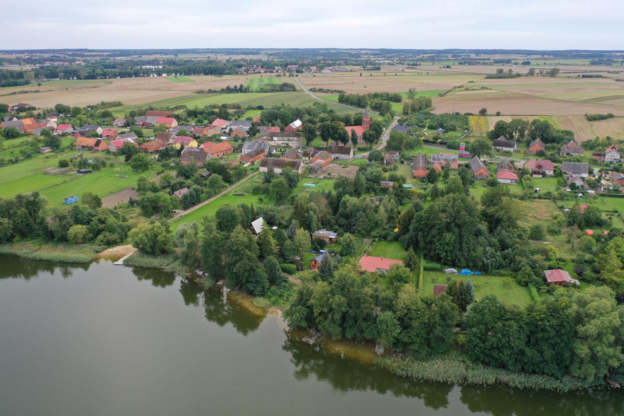 Domek Letniskowy Drewniany Nad Jeziorem Strzeszowskim Nowy Eksteriør billede