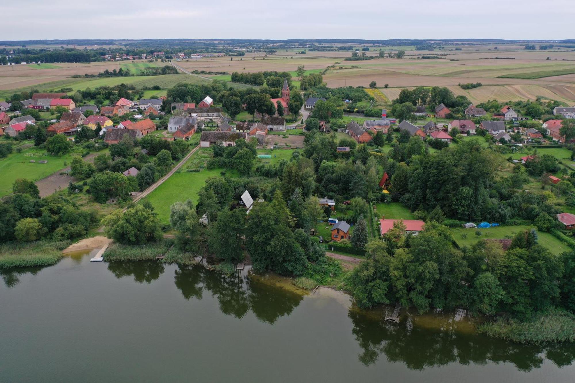 Domek Letniskowy Drewniany Nad Jeziorem Strzeszowskim Nowy Eksteriør billede